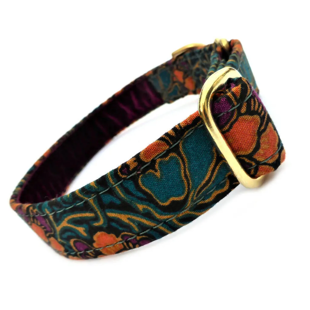 Acanthus Dream Buckle Collar