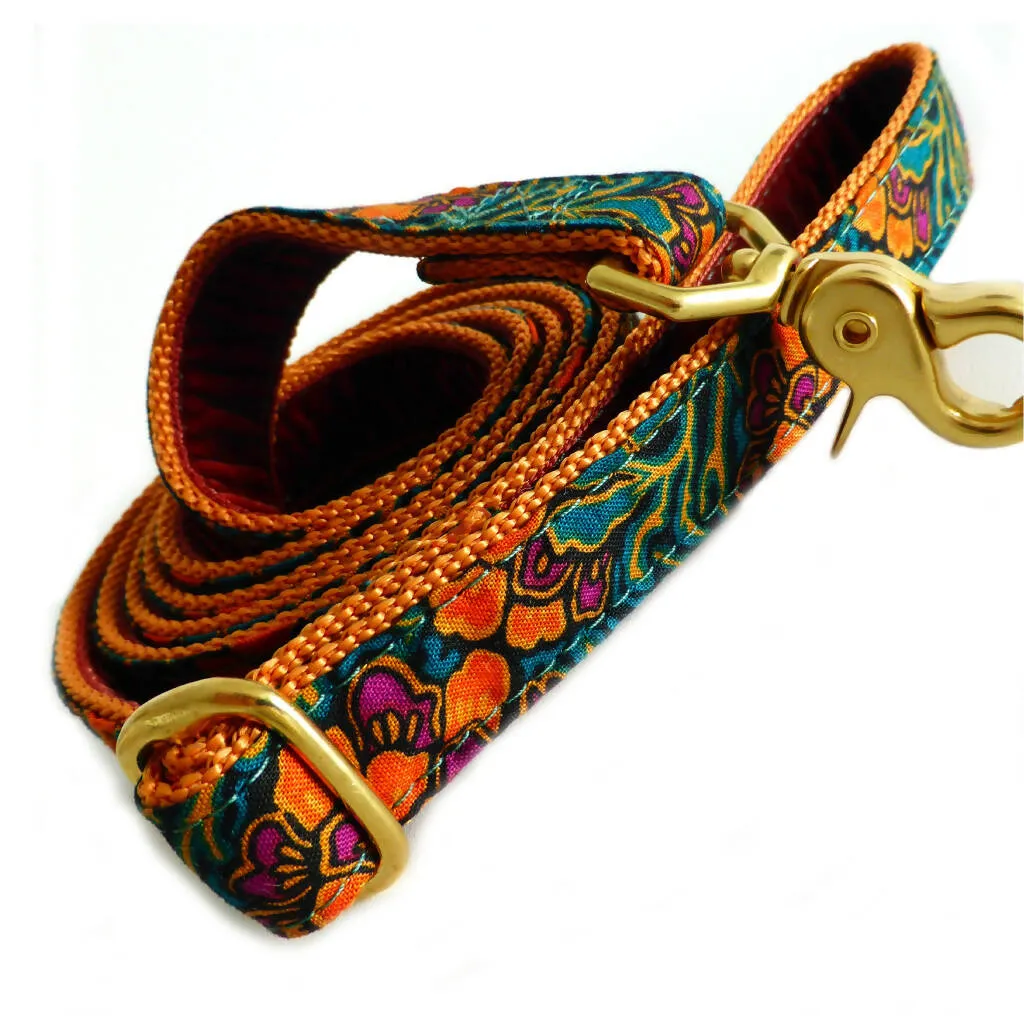 Acanthus Dream Buckle Collar