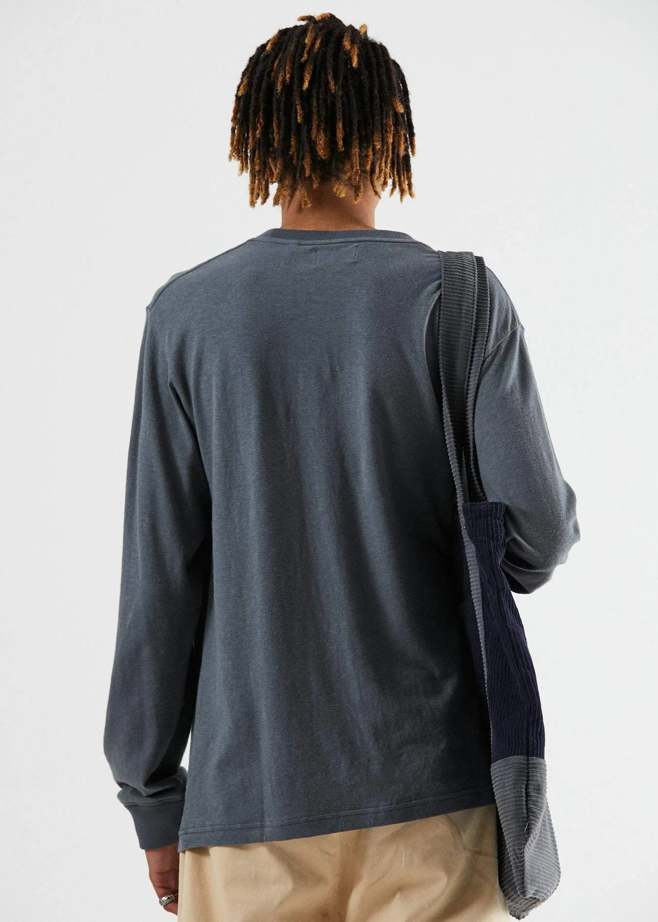 Afends Mens Rolling On - Hemp Retro Fit Long Sleeve Tee - Gunmetal