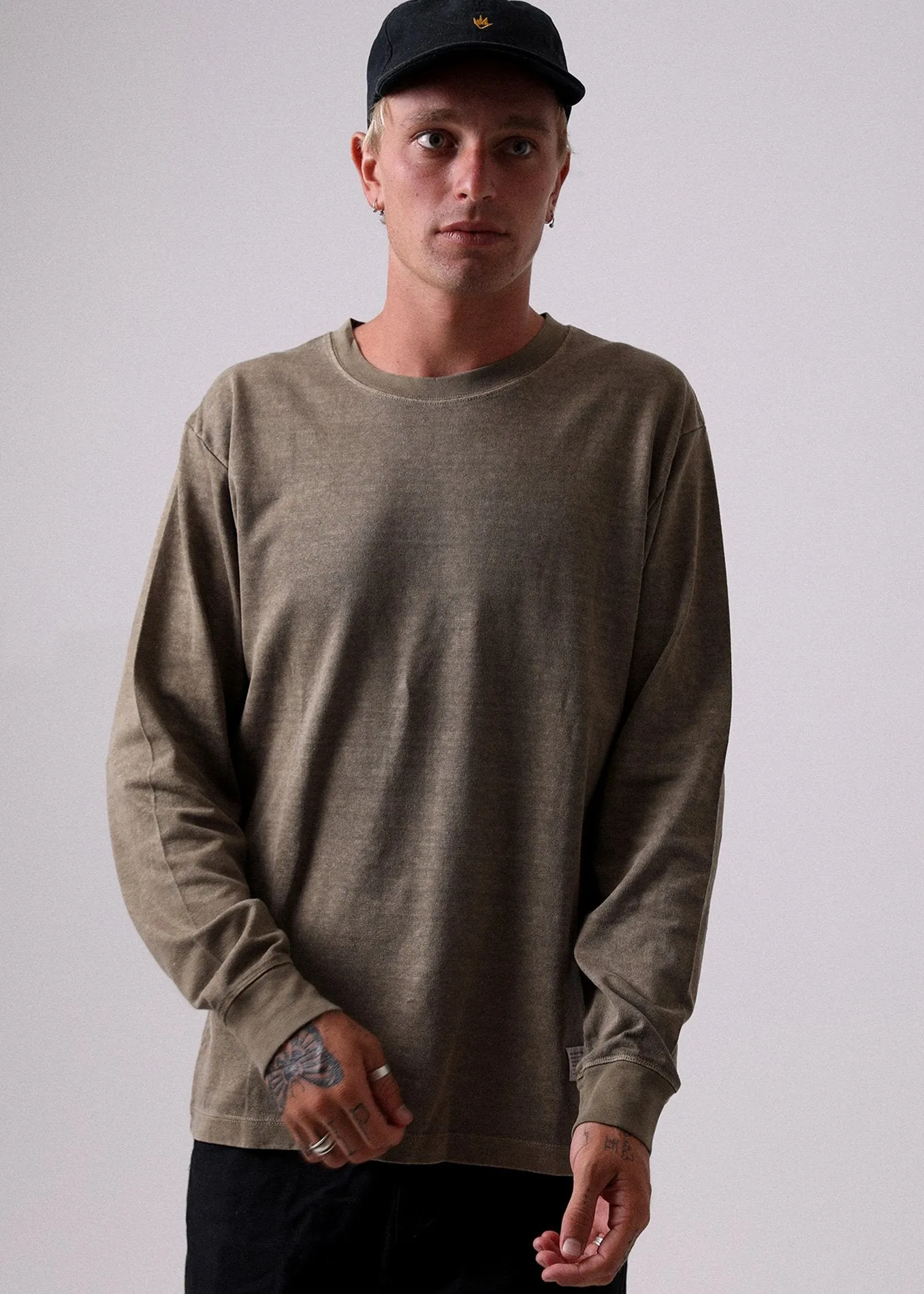 Afends Mens Standard Issue - Heavy Weight Hemp Long Sleeve Tee