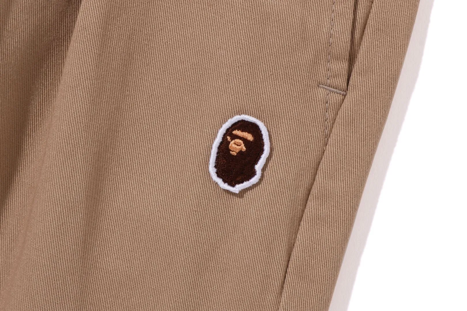 APE HEAD ONE POINT 2TUCK CHINO PANTS