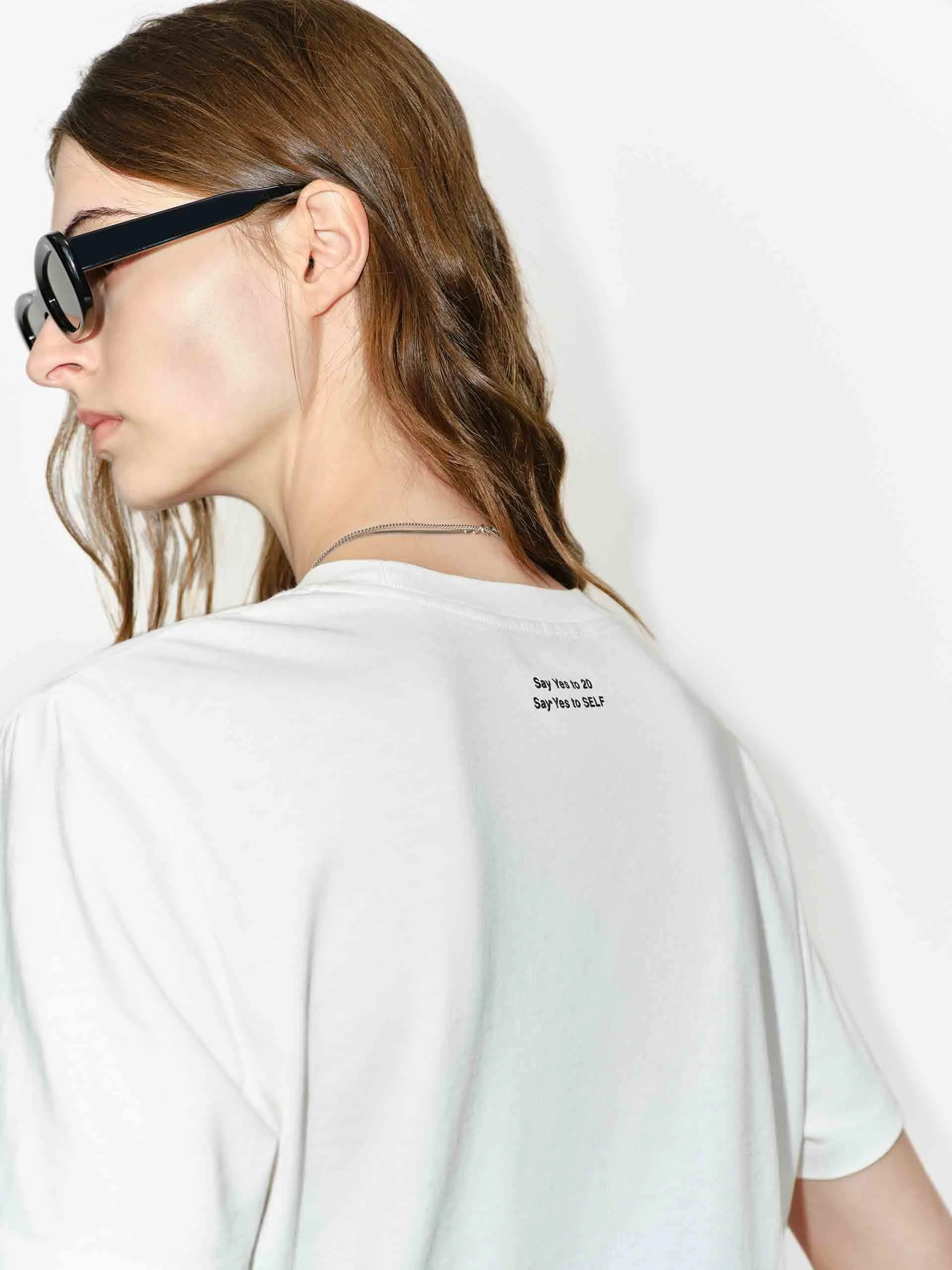 Back Letter Basic T-shirt