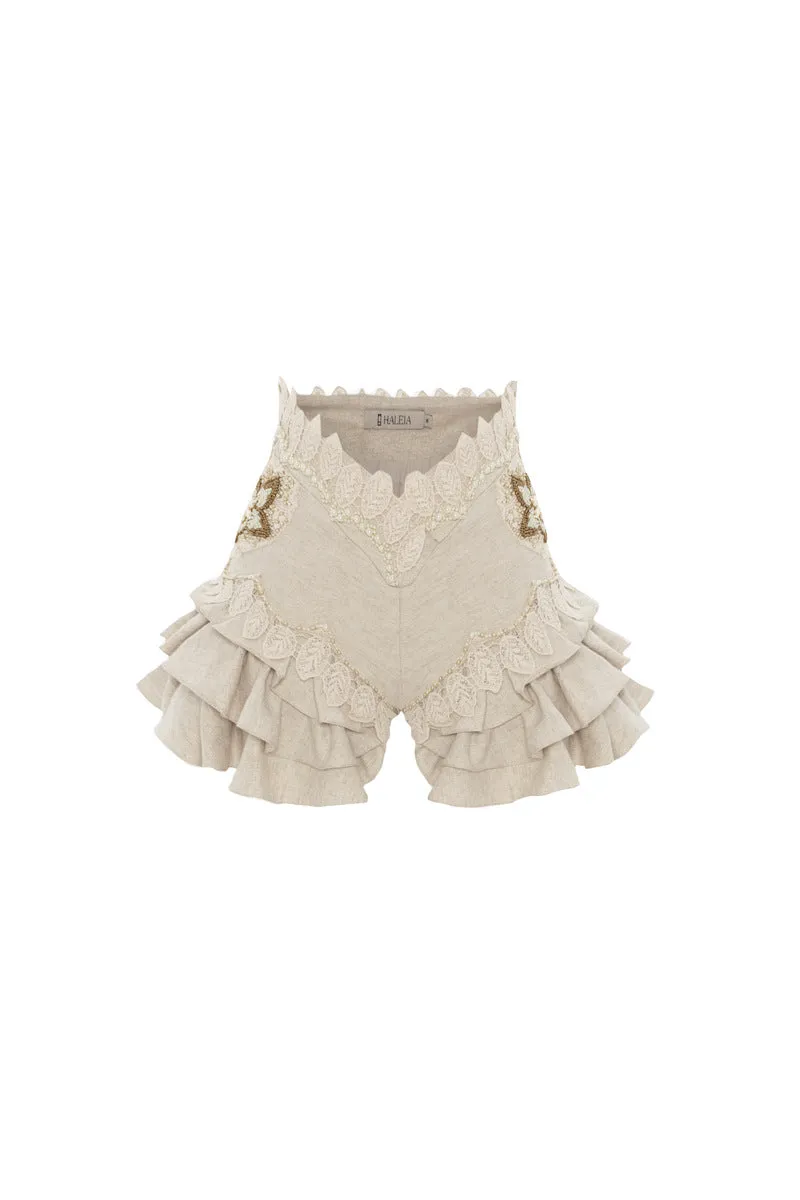 BEIGE HANDMADE APPLIQUE DETAILED RUFFLED LINEN SHORT