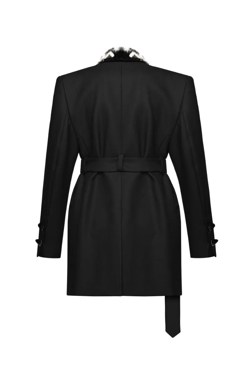 BLACK BELTED BLAZER WITH FAUX FUR COLLAR