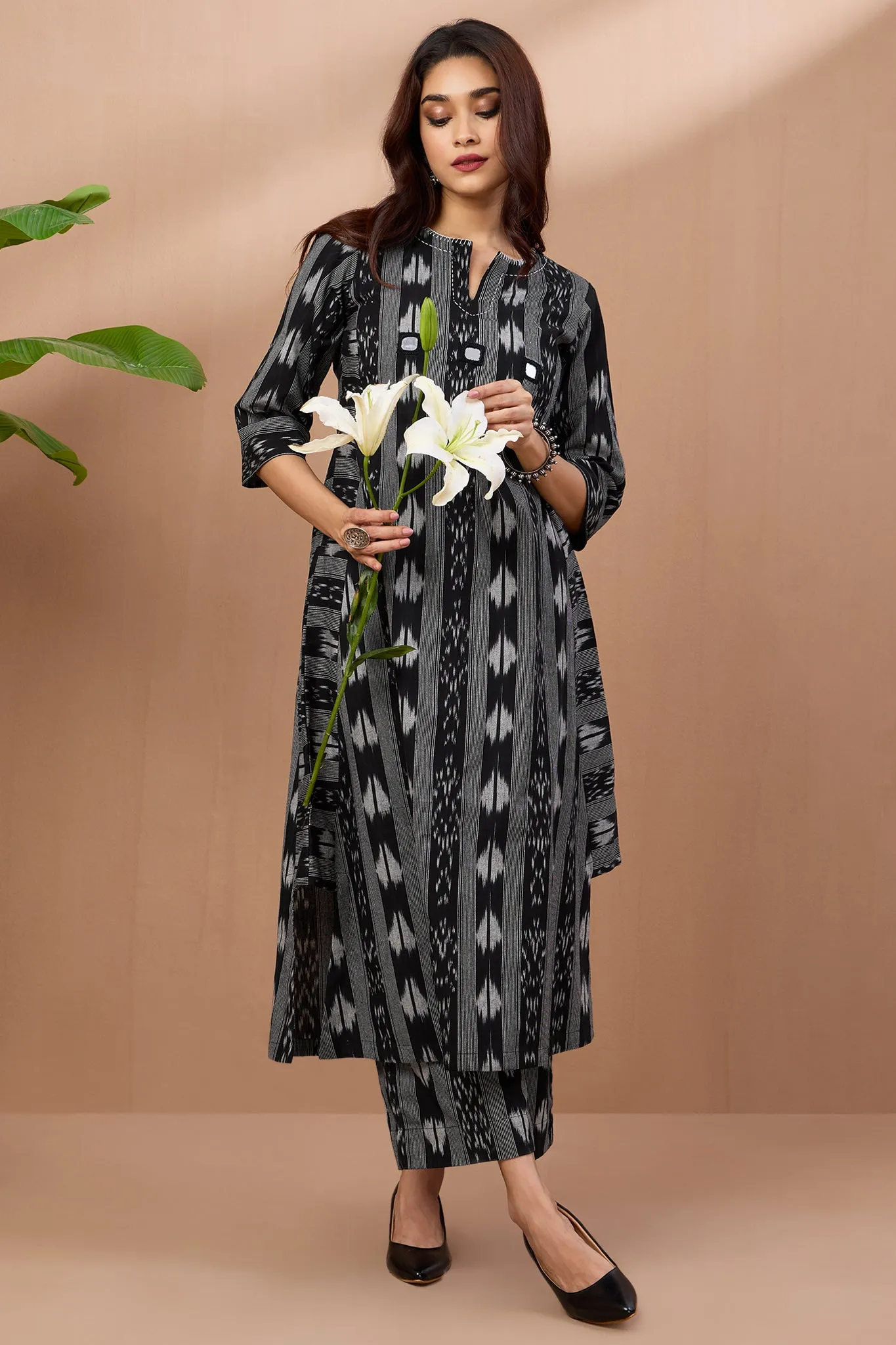 co-ord set long kurta with side twist - shadow streaks