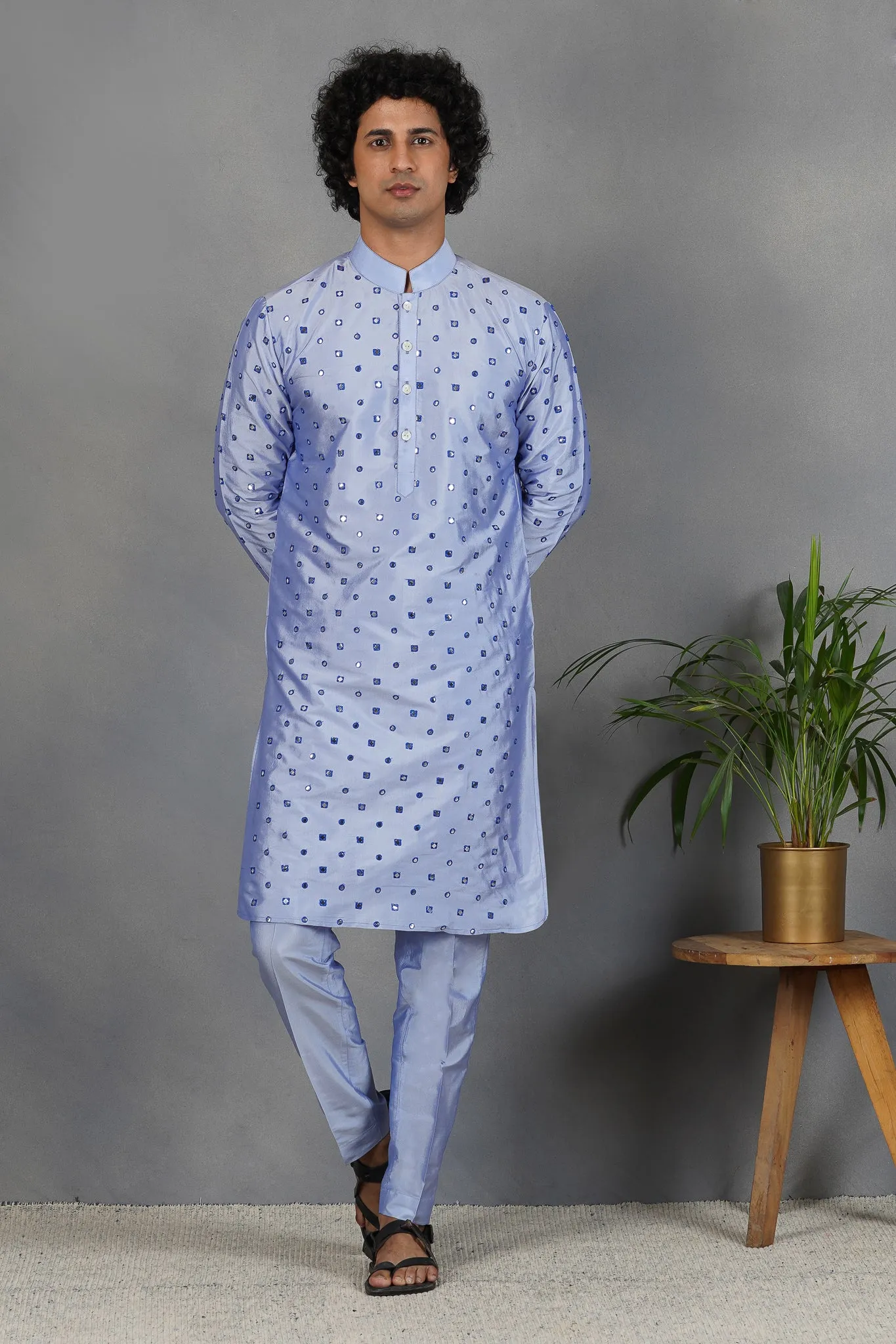 Halka Neela - Foil Mirror & Silk - Kurta Set