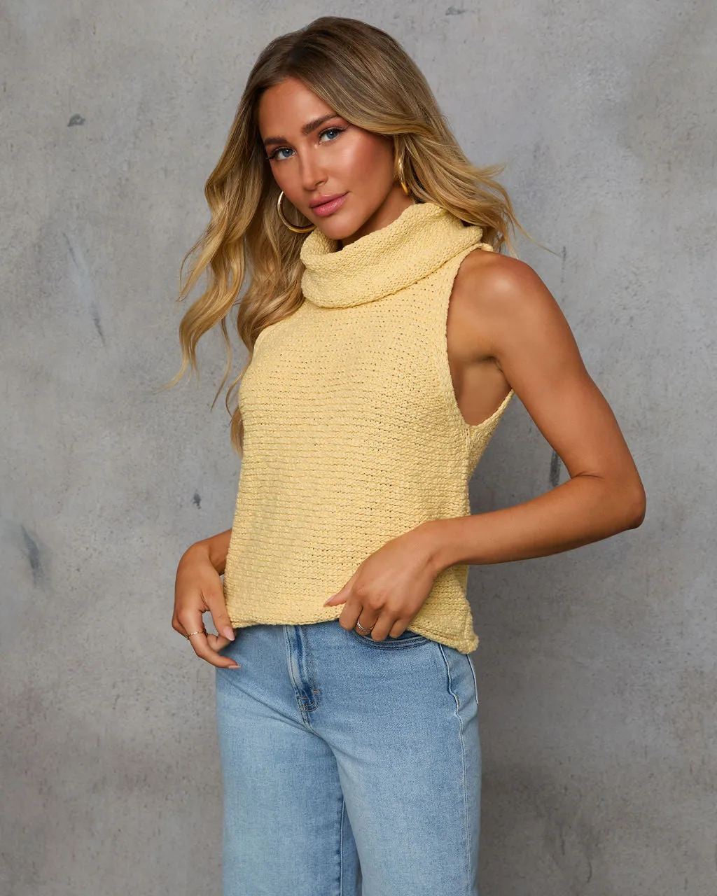 Karlah Sleeveless Turtleneck Top