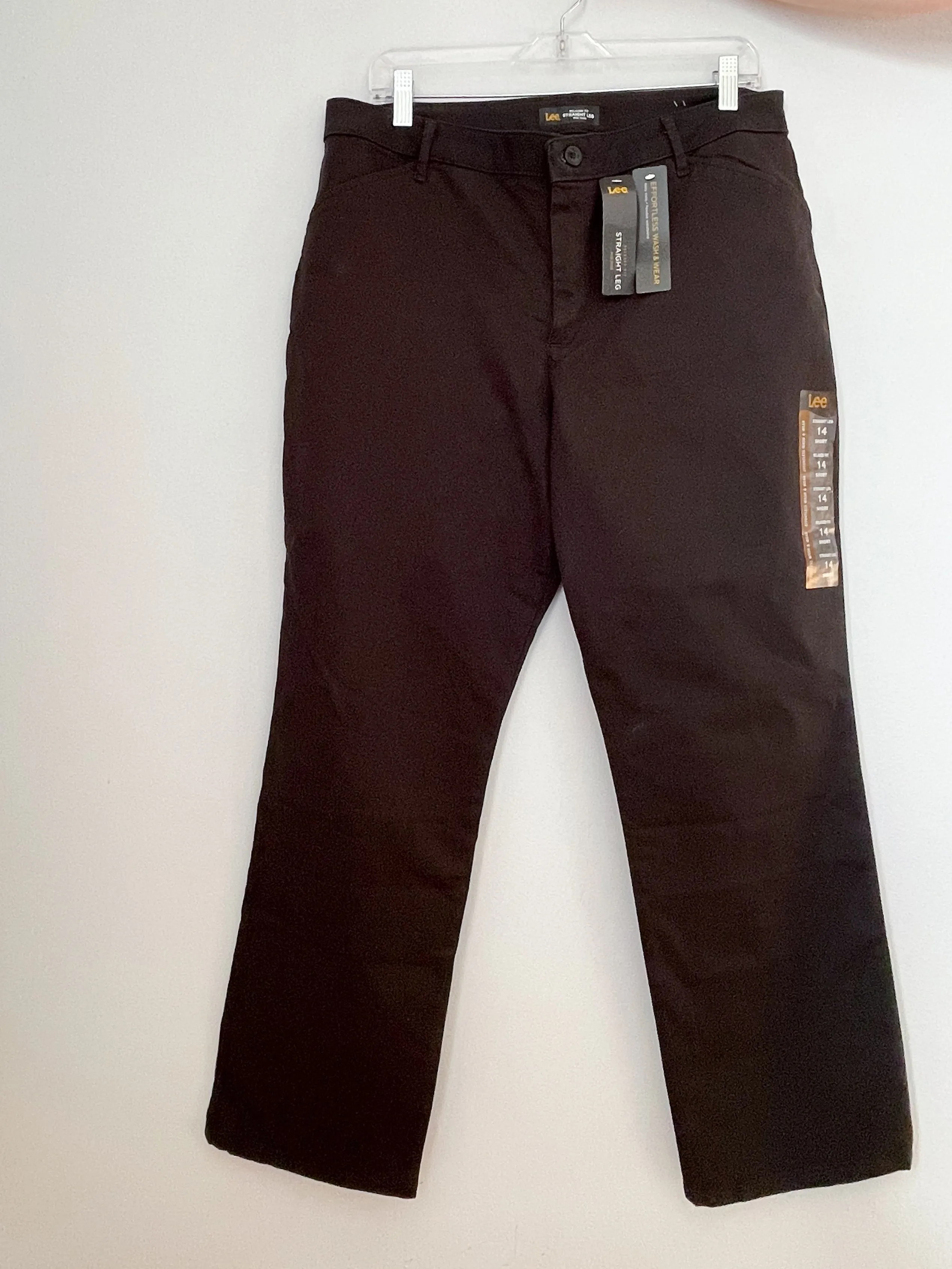 Lee Black Straight Cut High Rise Pants NWT - Size 14 Short