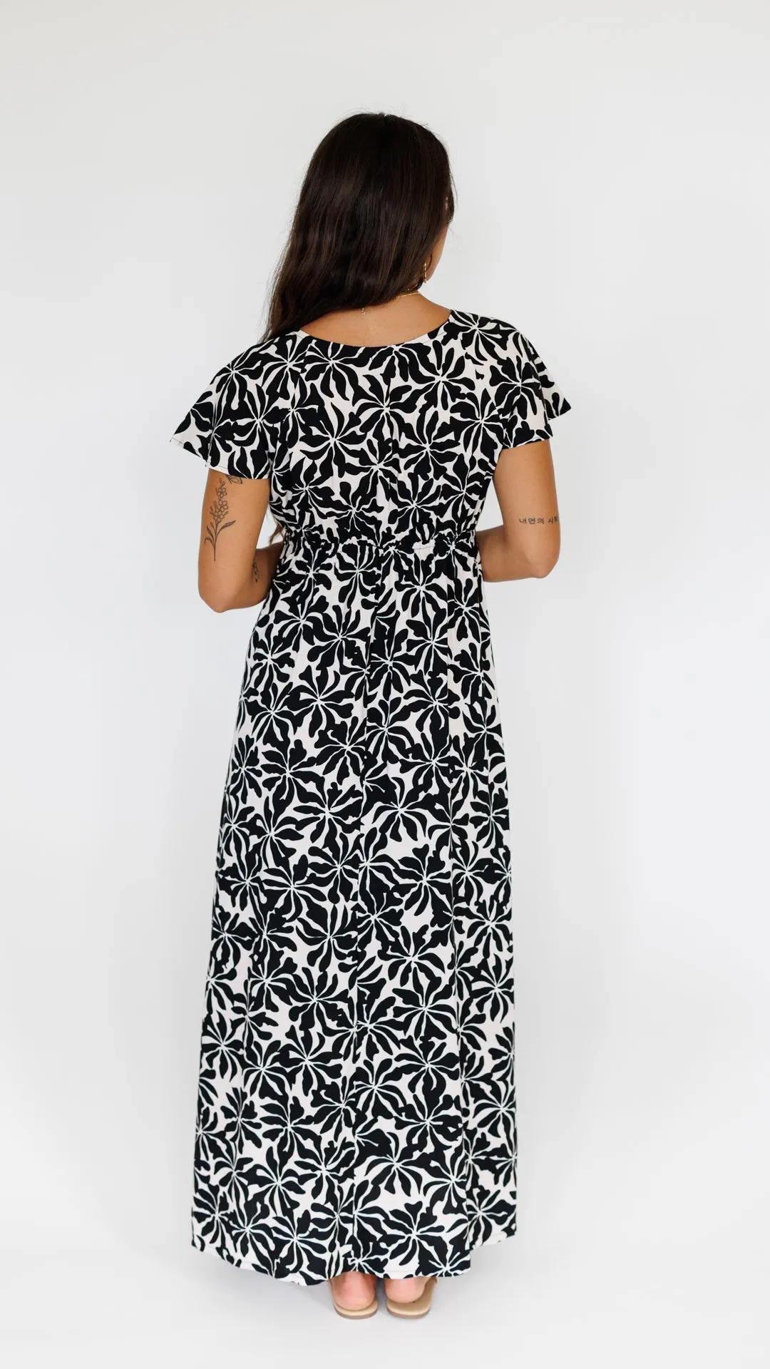 Leilani Dress / Aloha Black