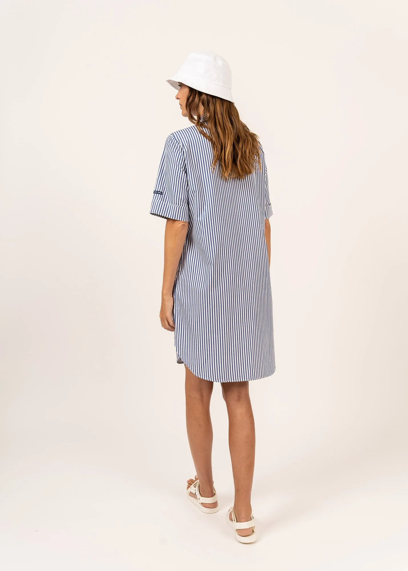 LEONIE - Pinstriped Shirt Dress in Organic Cotton (WHITE / BLUE)