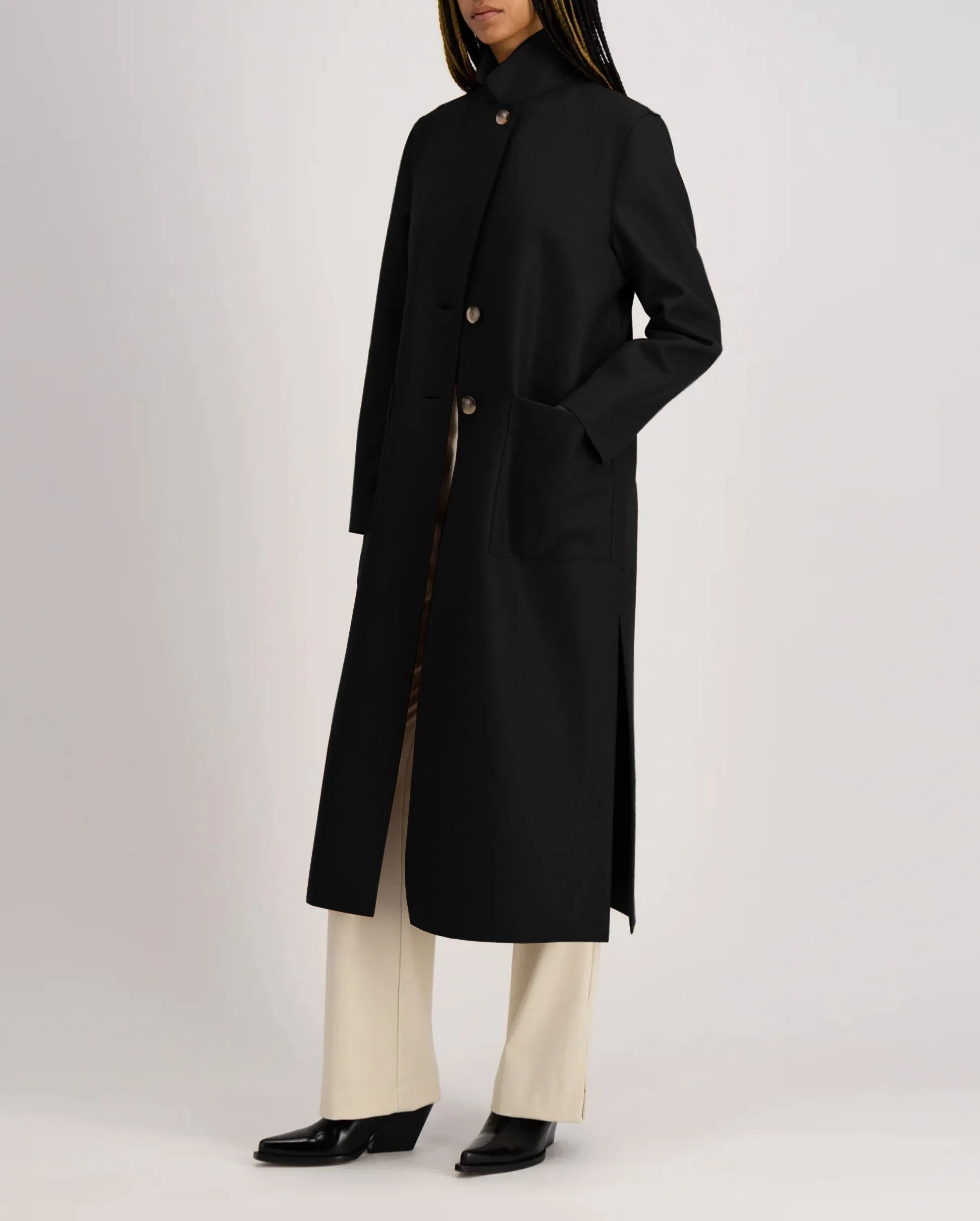 LONG BOXY COAT LIGHT PRESSED WOOL / BLACK