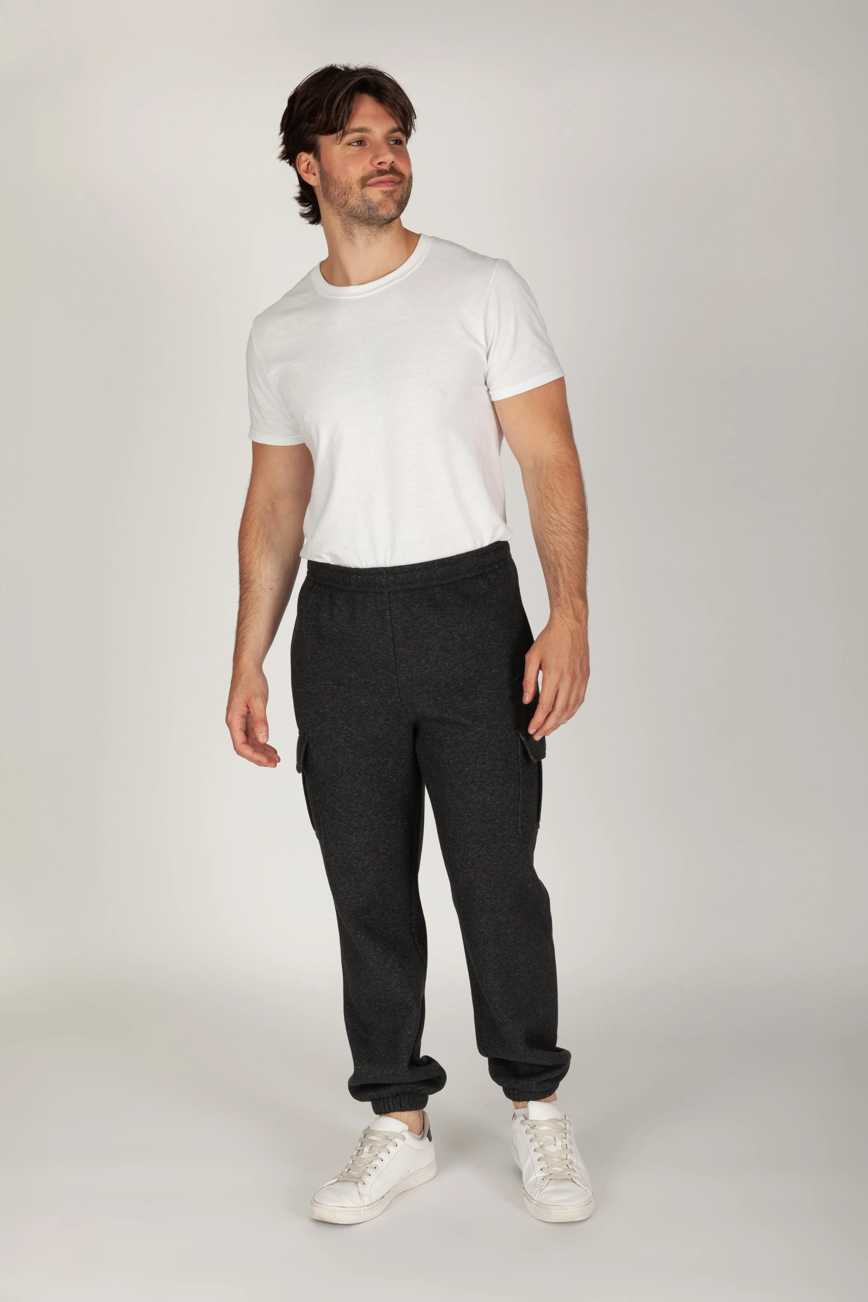 Men's nova cargo joggers in dark heather grey