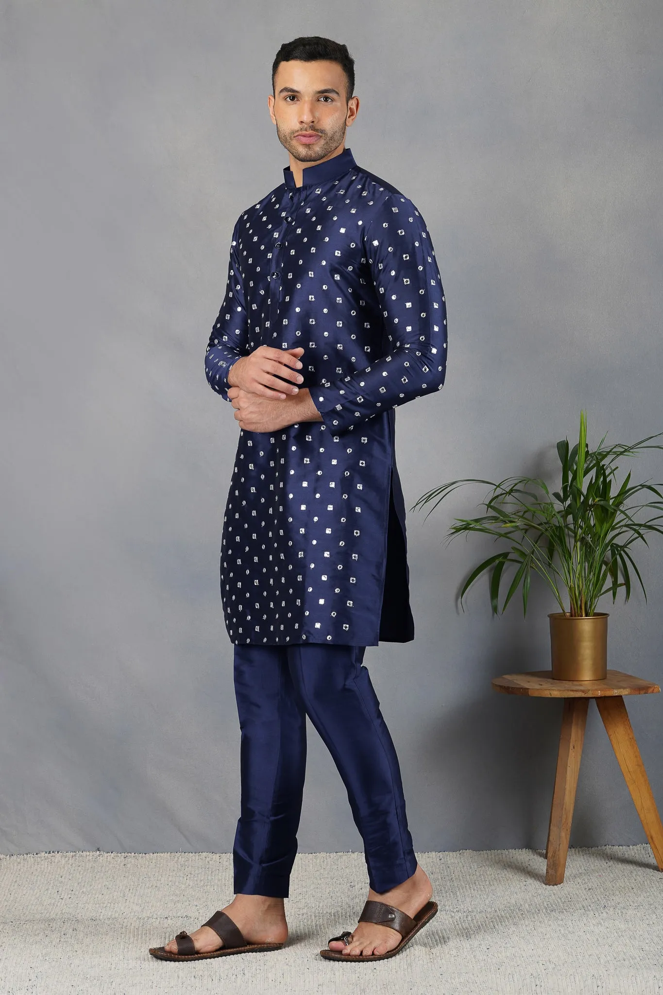 Neela - Foil Mirror & Silk - Kurta Set