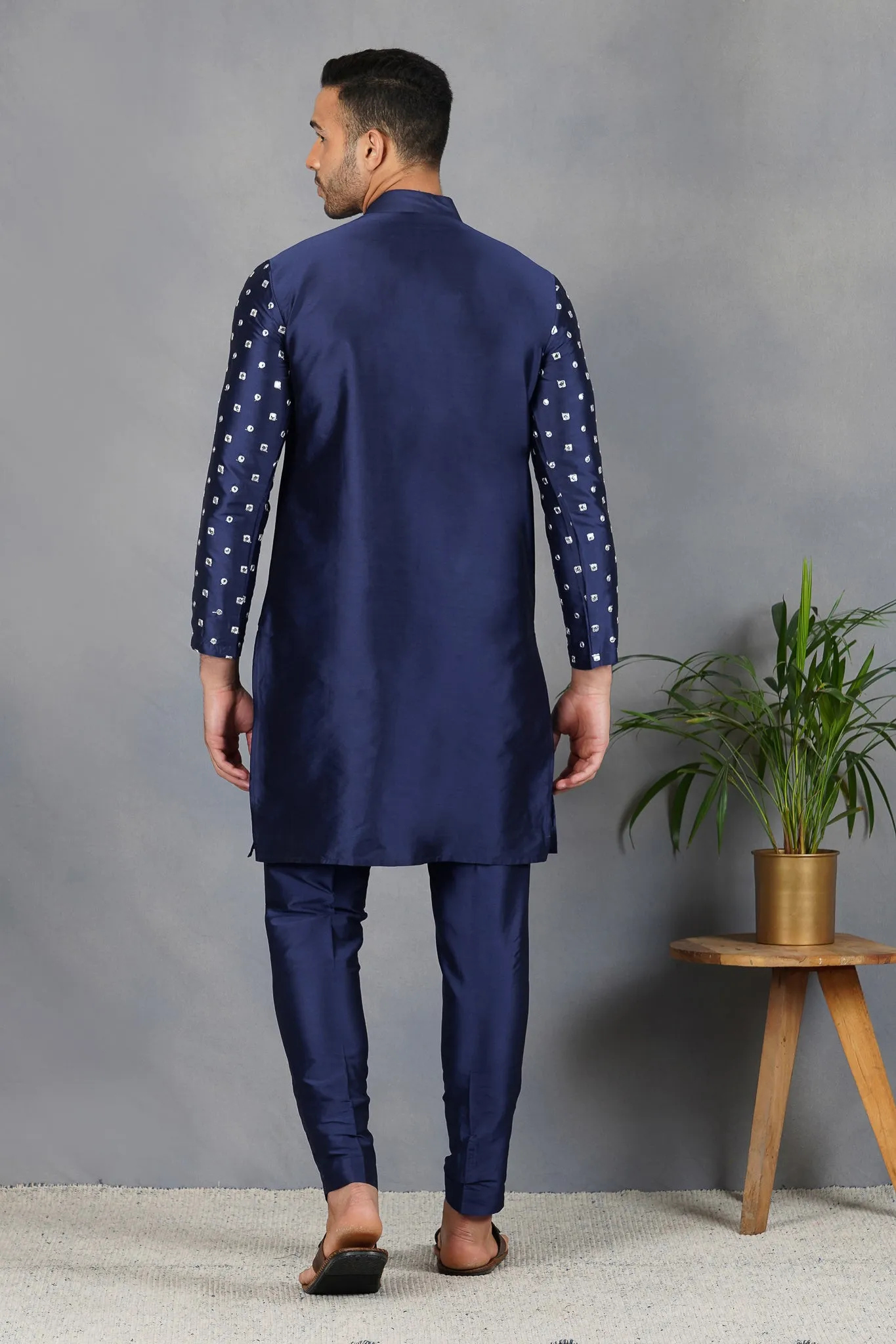 Neela - Foil Mirror & Silk - Kurta Set