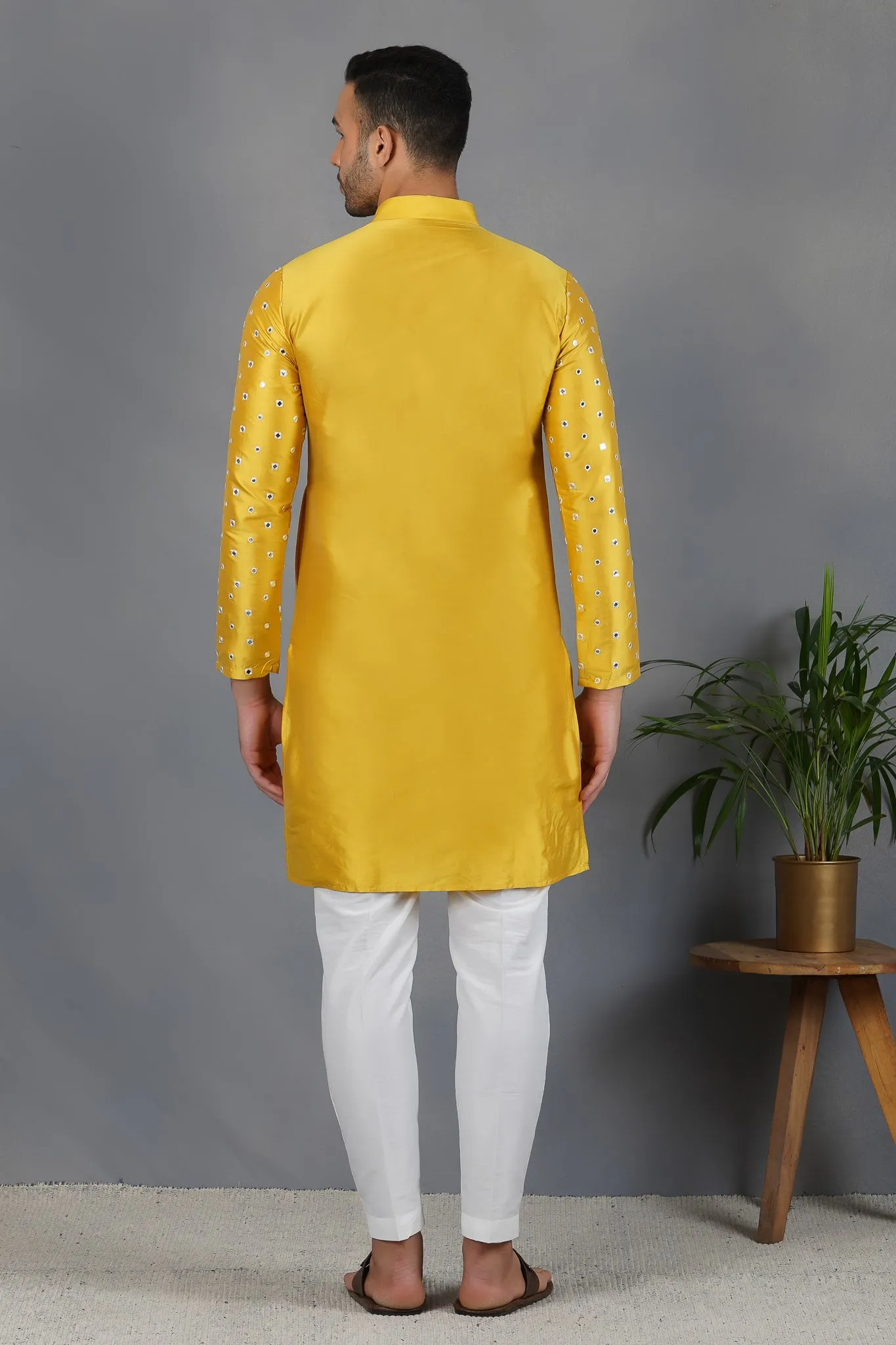 Peela - Foil Mirror & Silk - Kurta Set