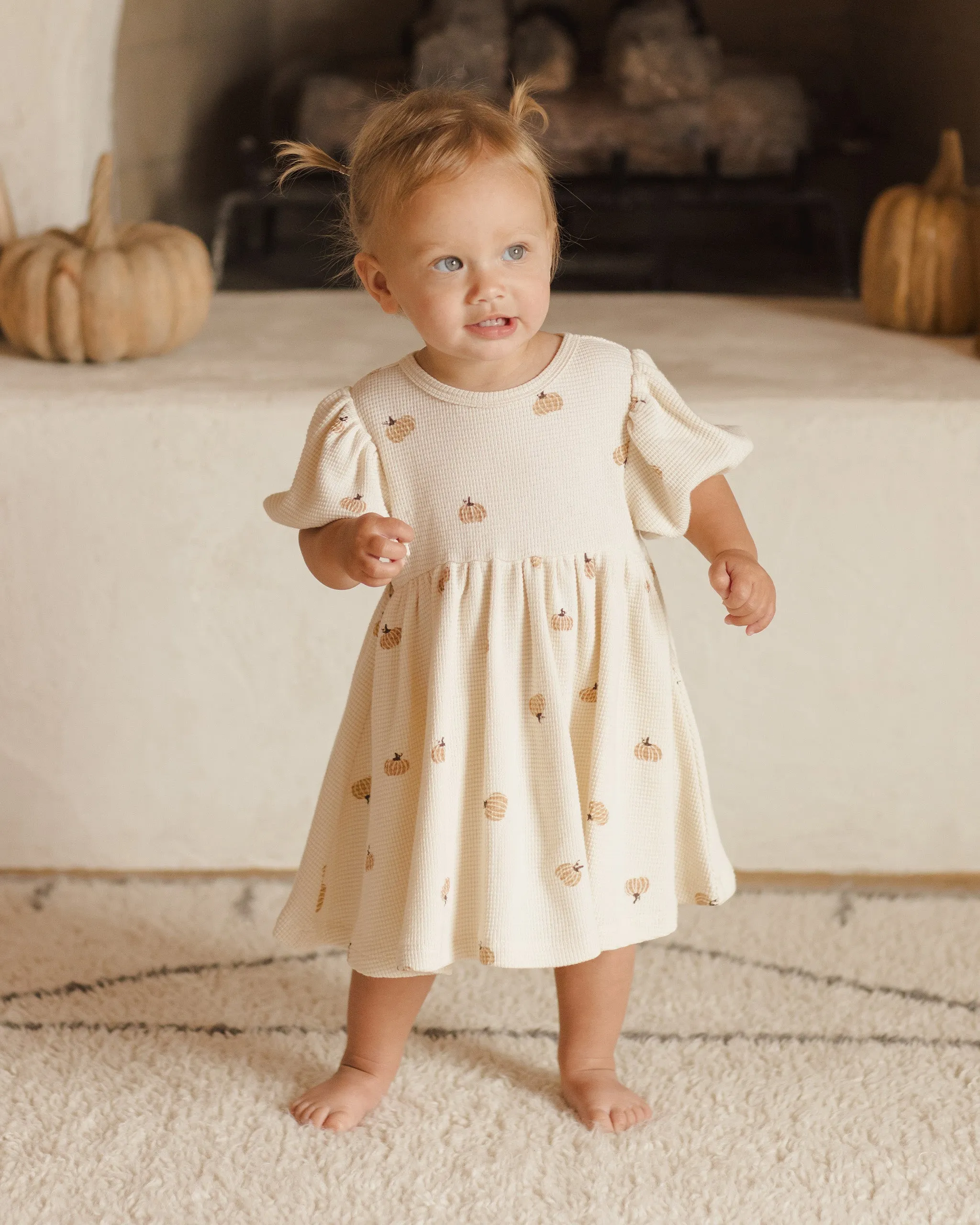 Quincy Mae Waffle Babydoll Dress || Pumpkins