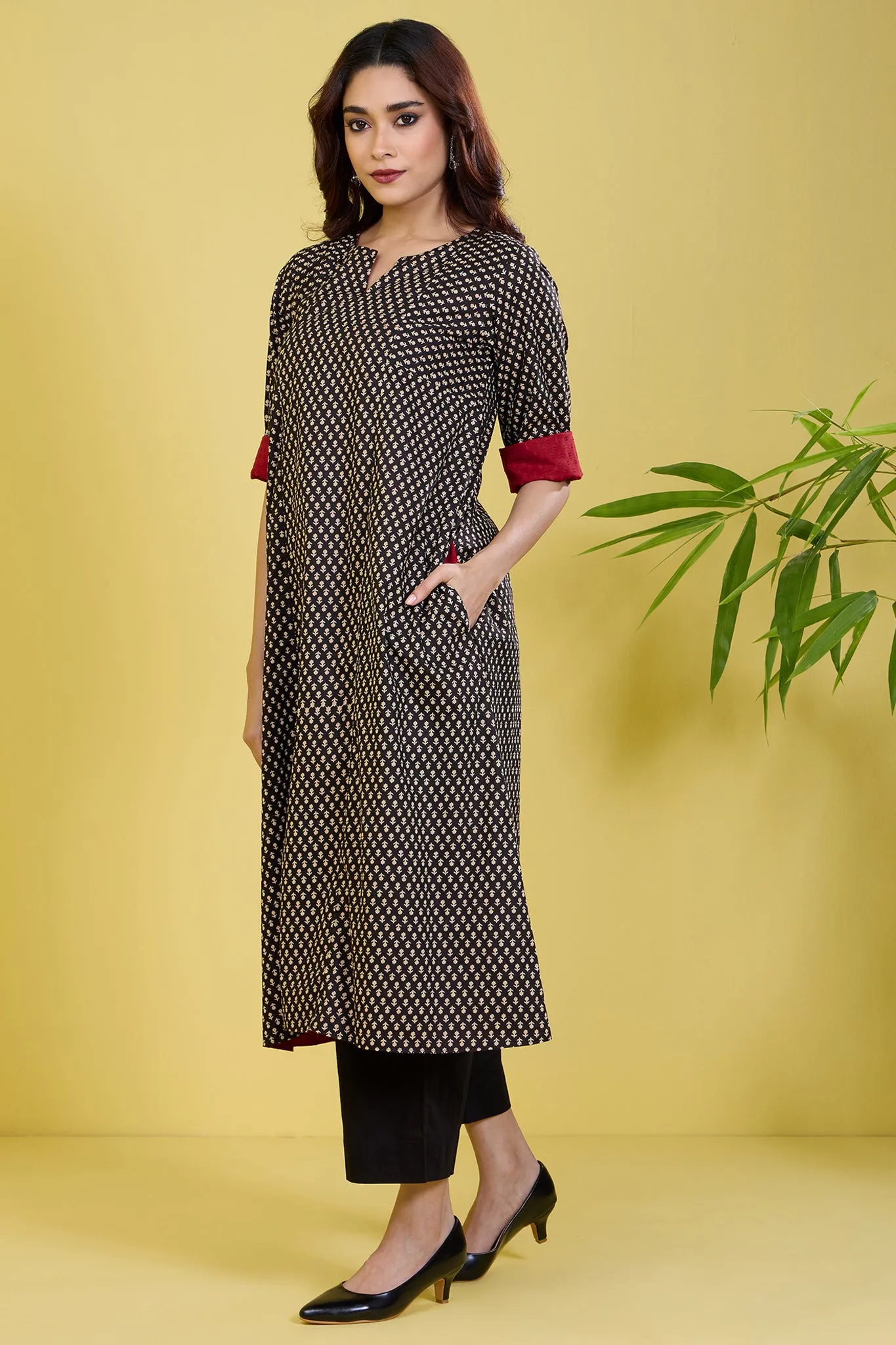 reversible a-line kalidar kurta ebony vineyard