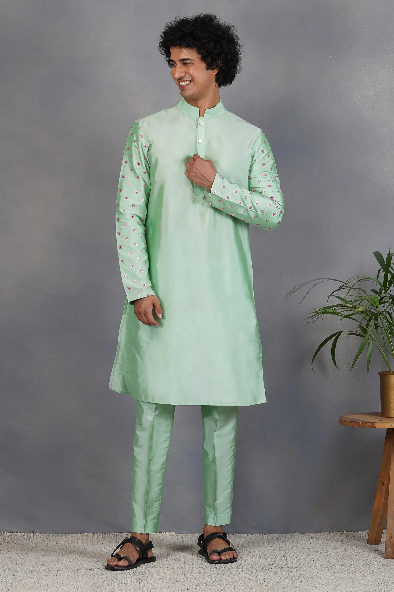 Sabz  Aasteen- Foil Mirror & Silk - Kurta Set