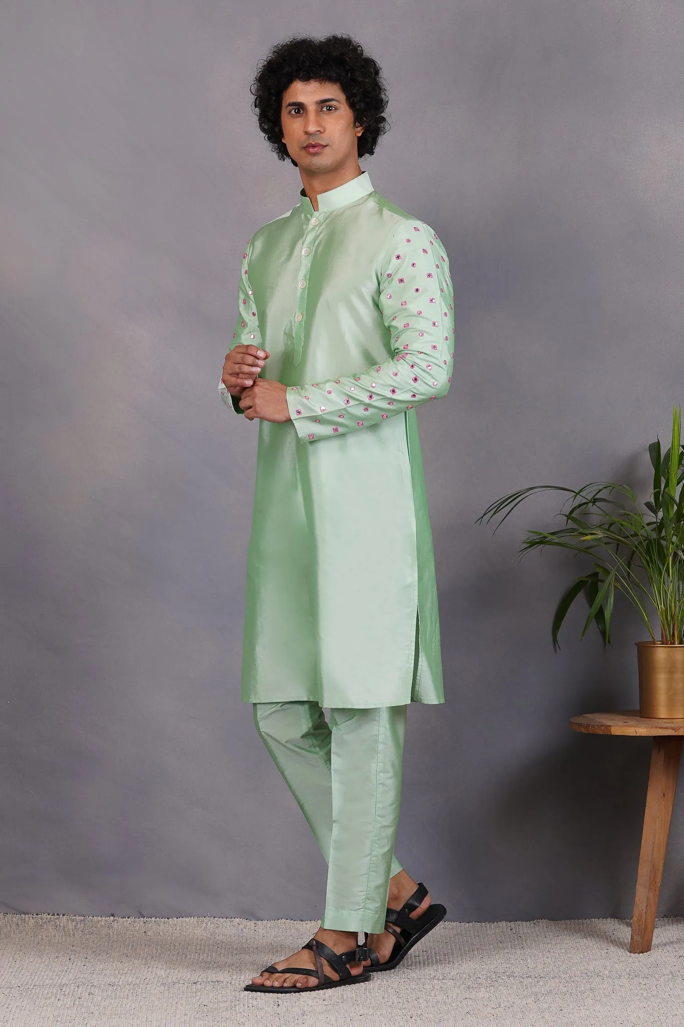 Sabz  Aasteen- Foil Mirror & Silk - Kurta Set