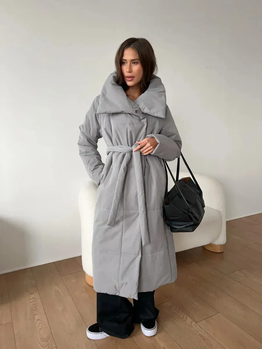 Sara Padded Parka | Lange oversized parka met brede kraag en riem voor dames