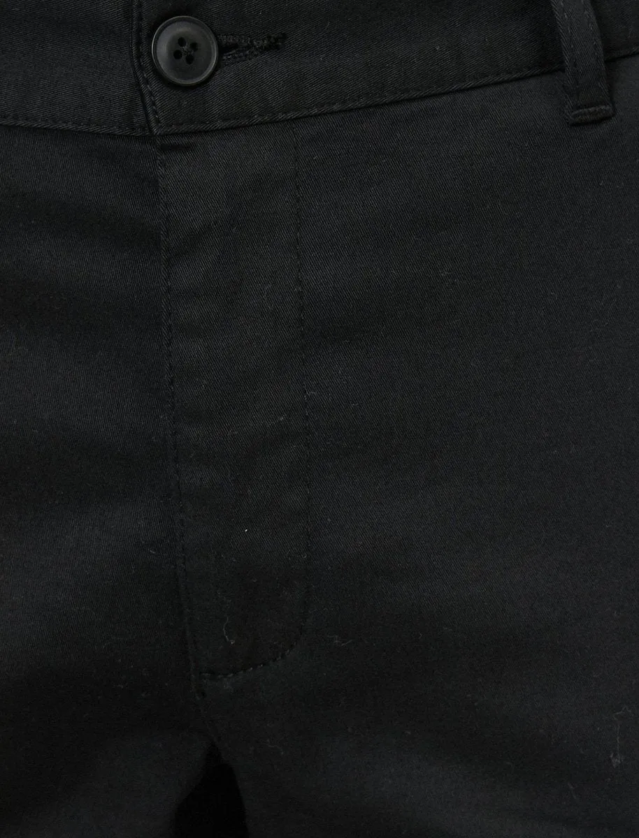 Skinny Chino Pants in Black