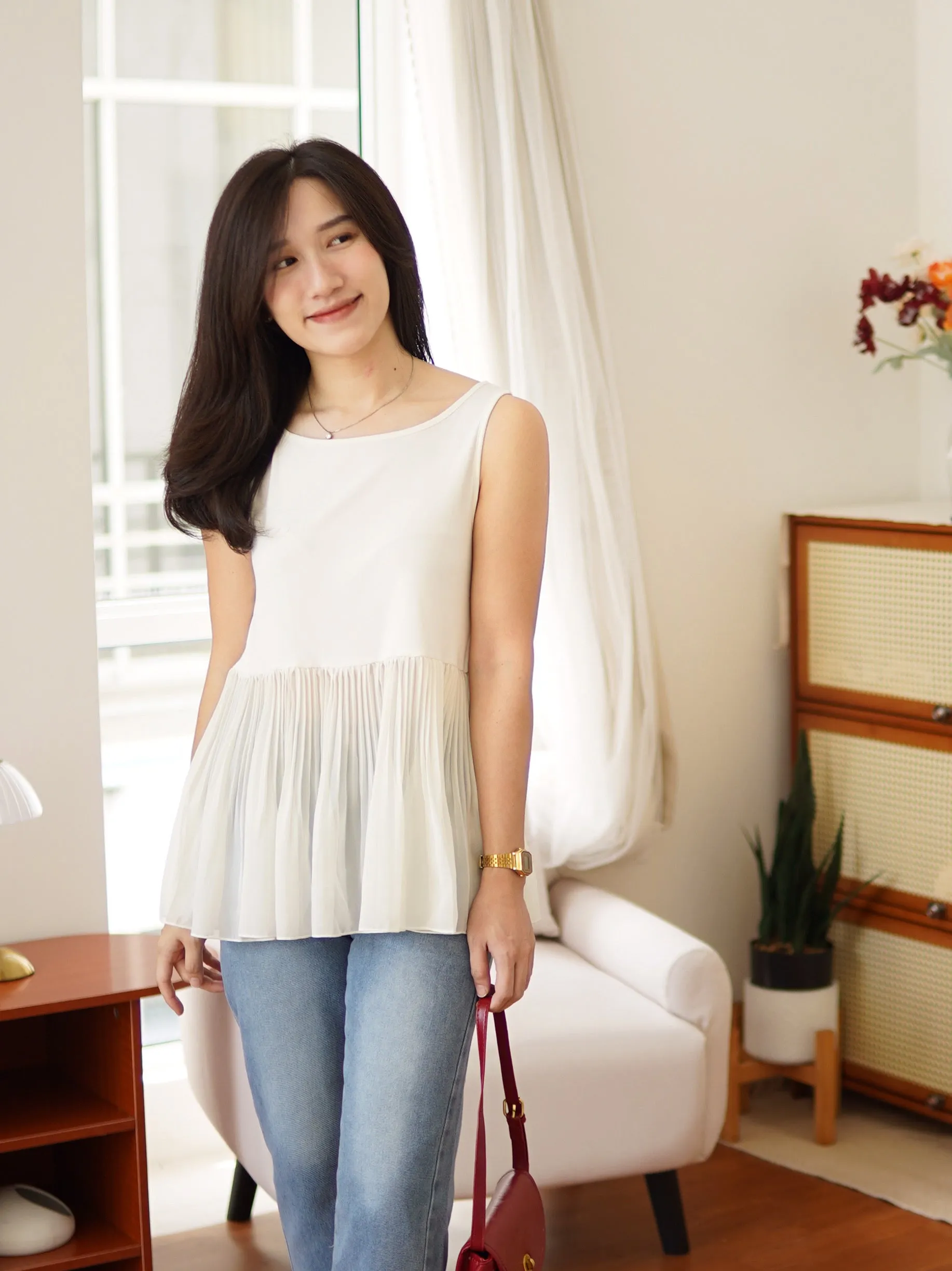 Sleeveless Pleated Babydoll Top