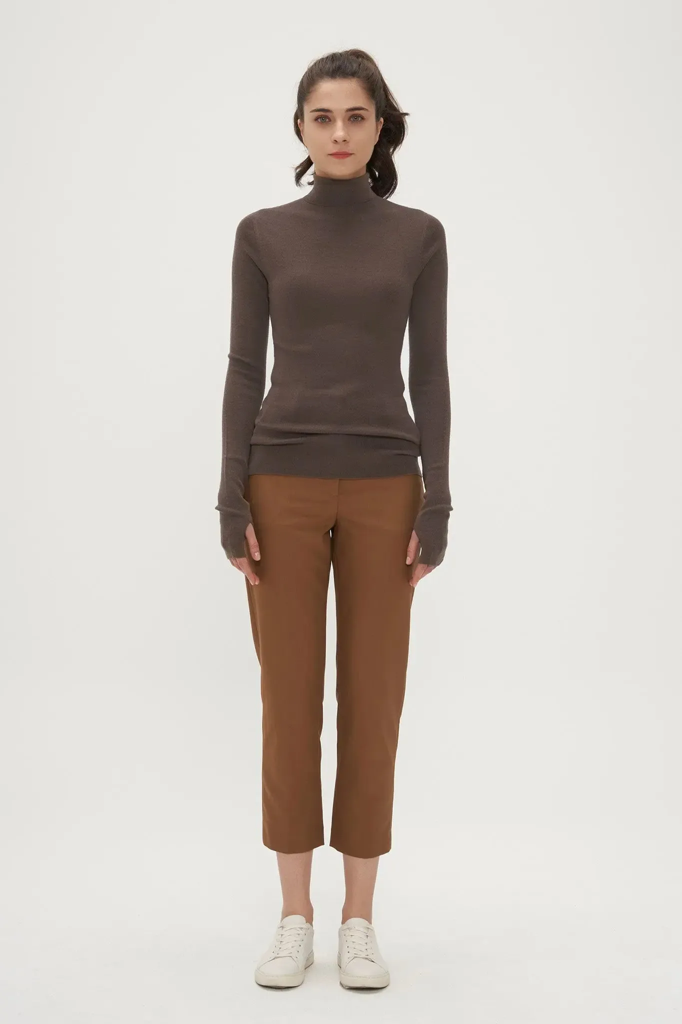 Slim Seamless Wool Turtleneck Sweater with Thumb Holes