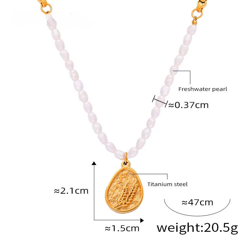 Statement Heart Facial Pendant Collarbone Necklace