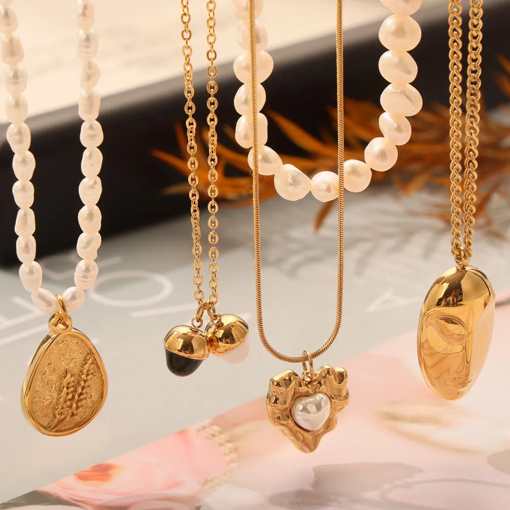 Statement Heart Facial Pendant Collarbone Necklace