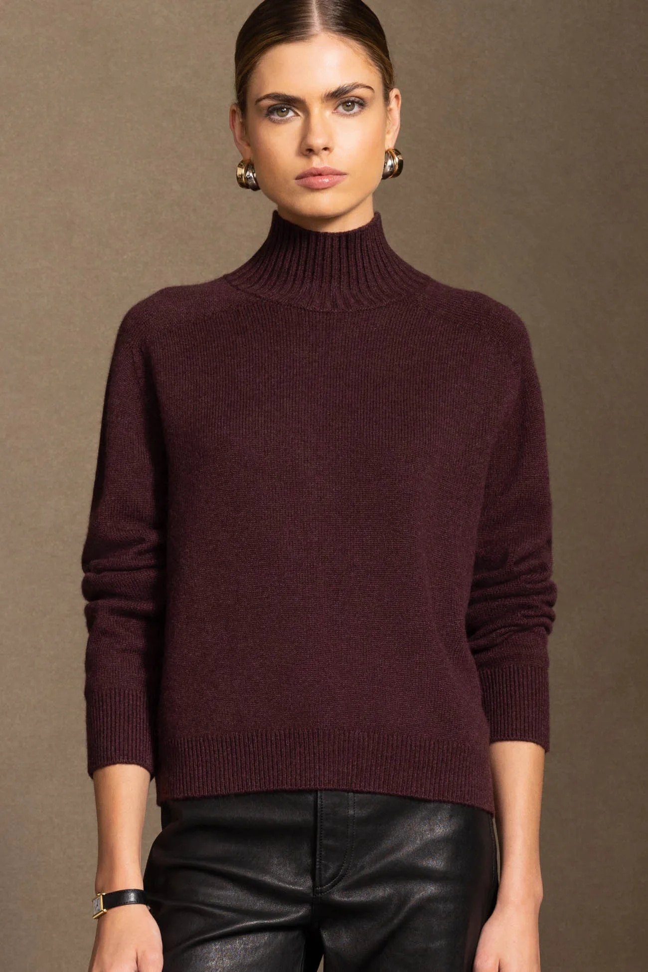 TAYA TURTLENECK CASHMERE SWEATER