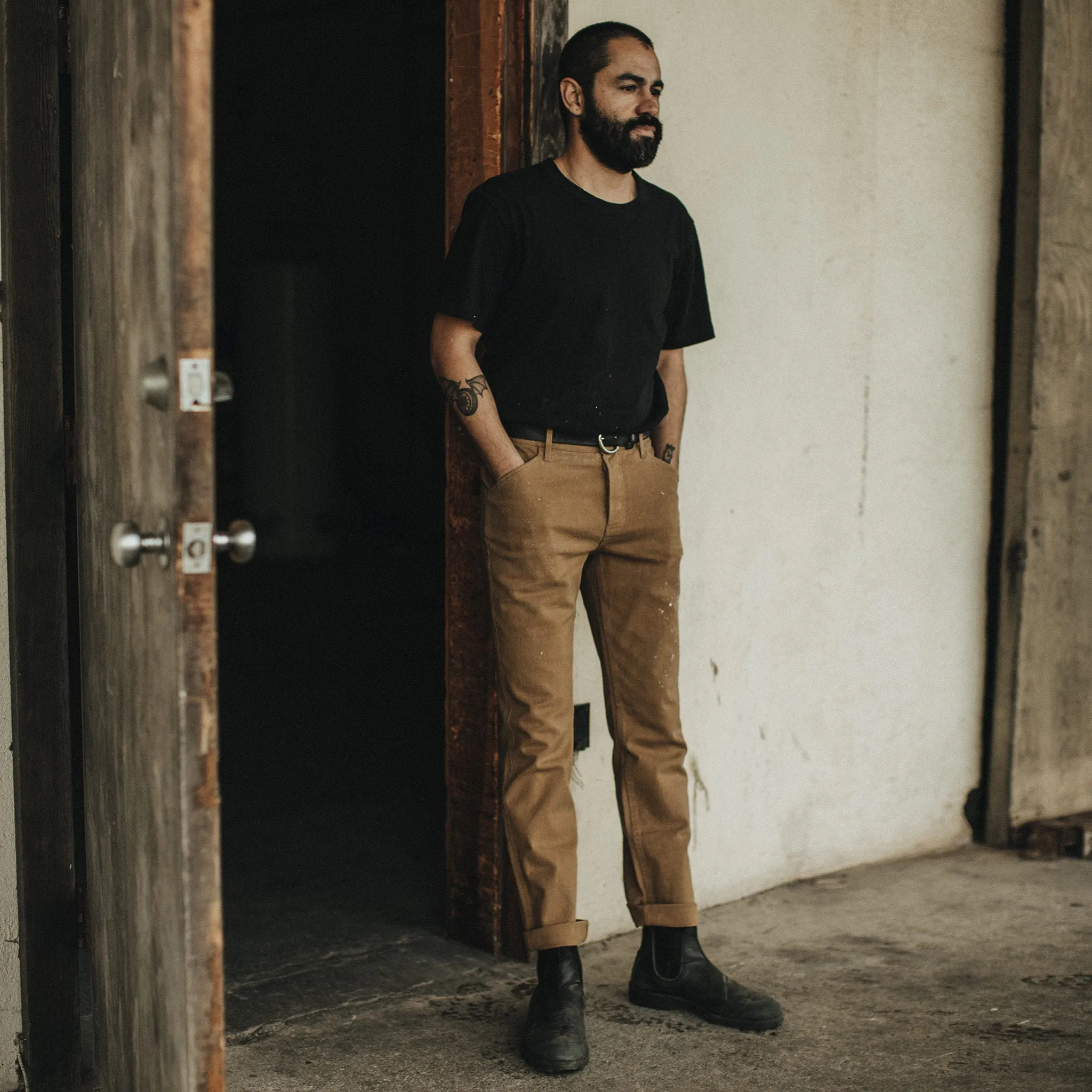 The Camp Pant in British Khaki Boss Duck