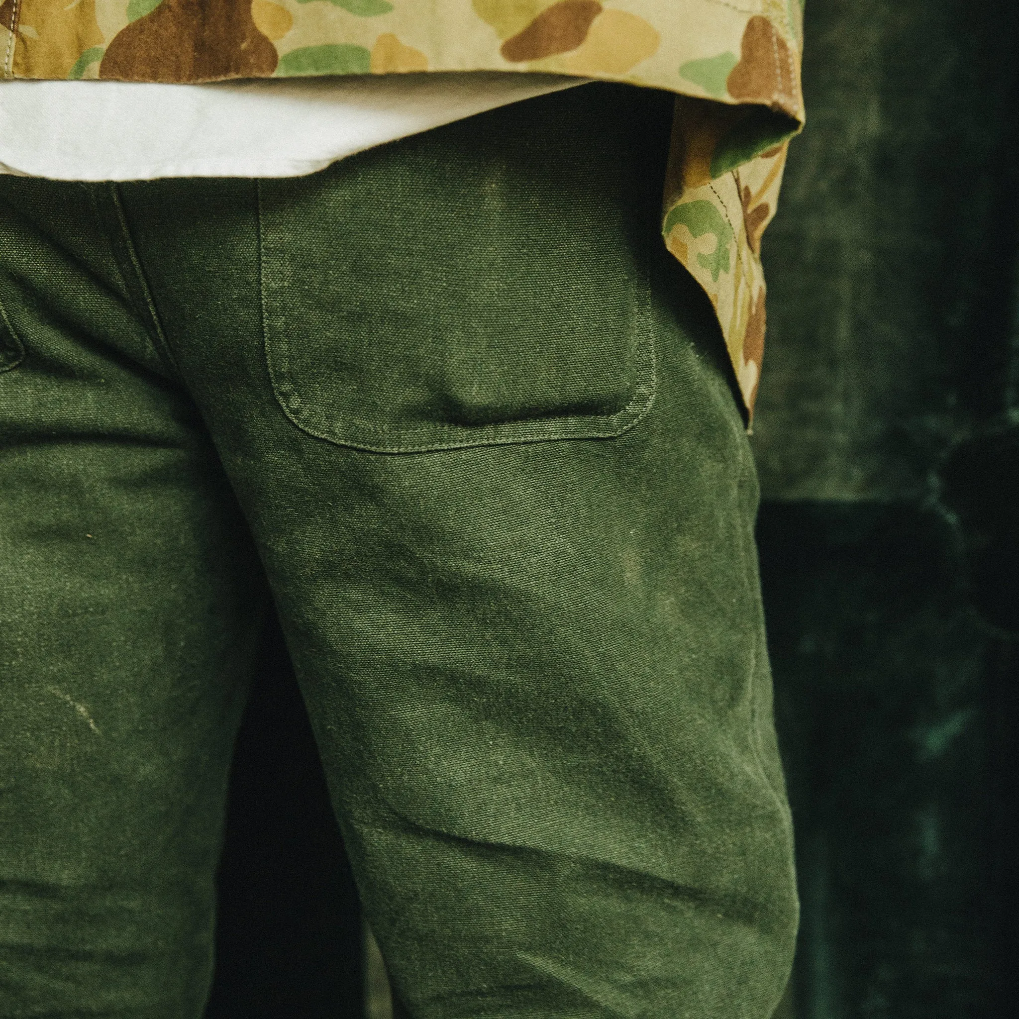 The Camp Pant in Dark Olive Boss Duck