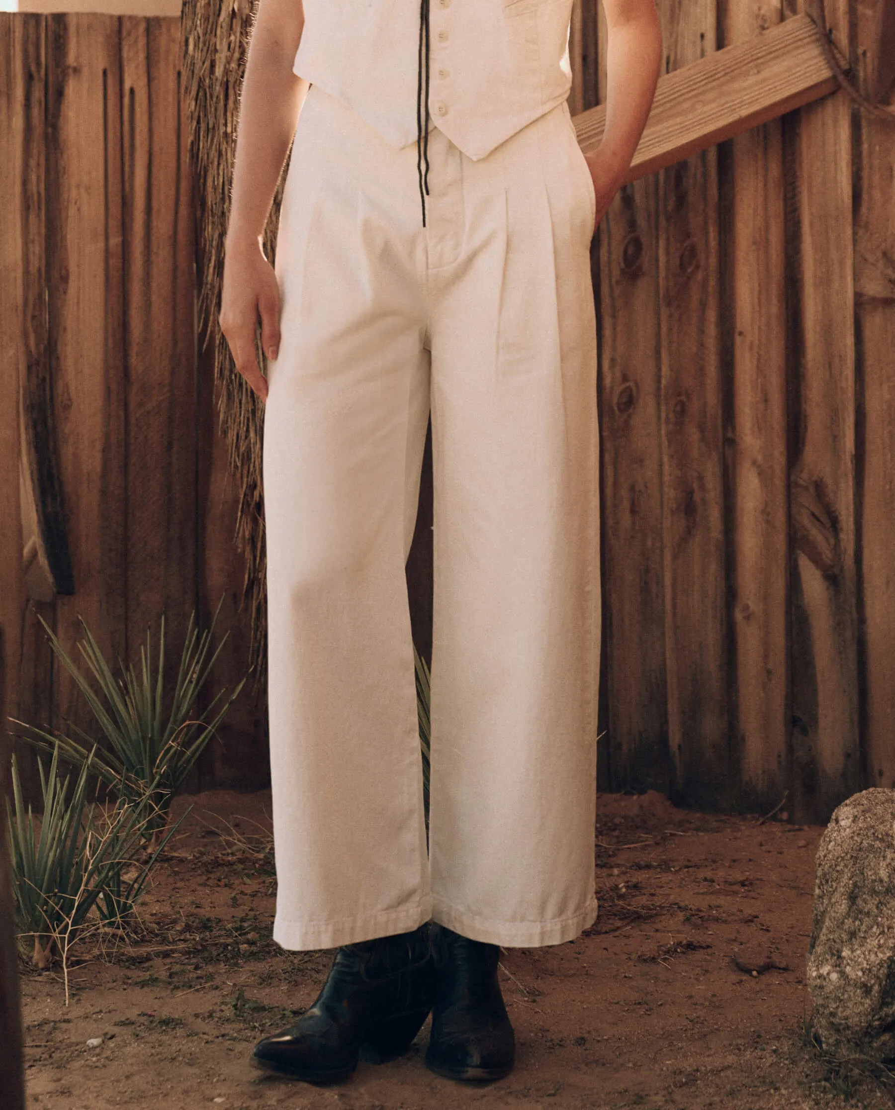 The Sculpted Trouser. -- Natural Hemp