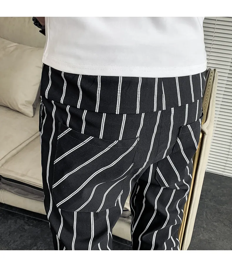 Vertical Stripes Men Monochrome Tapered Leg Pants