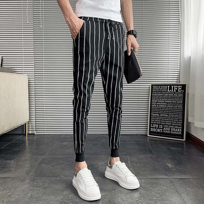 Vertical Stripes Men Monochrome Tapered Leg Pants