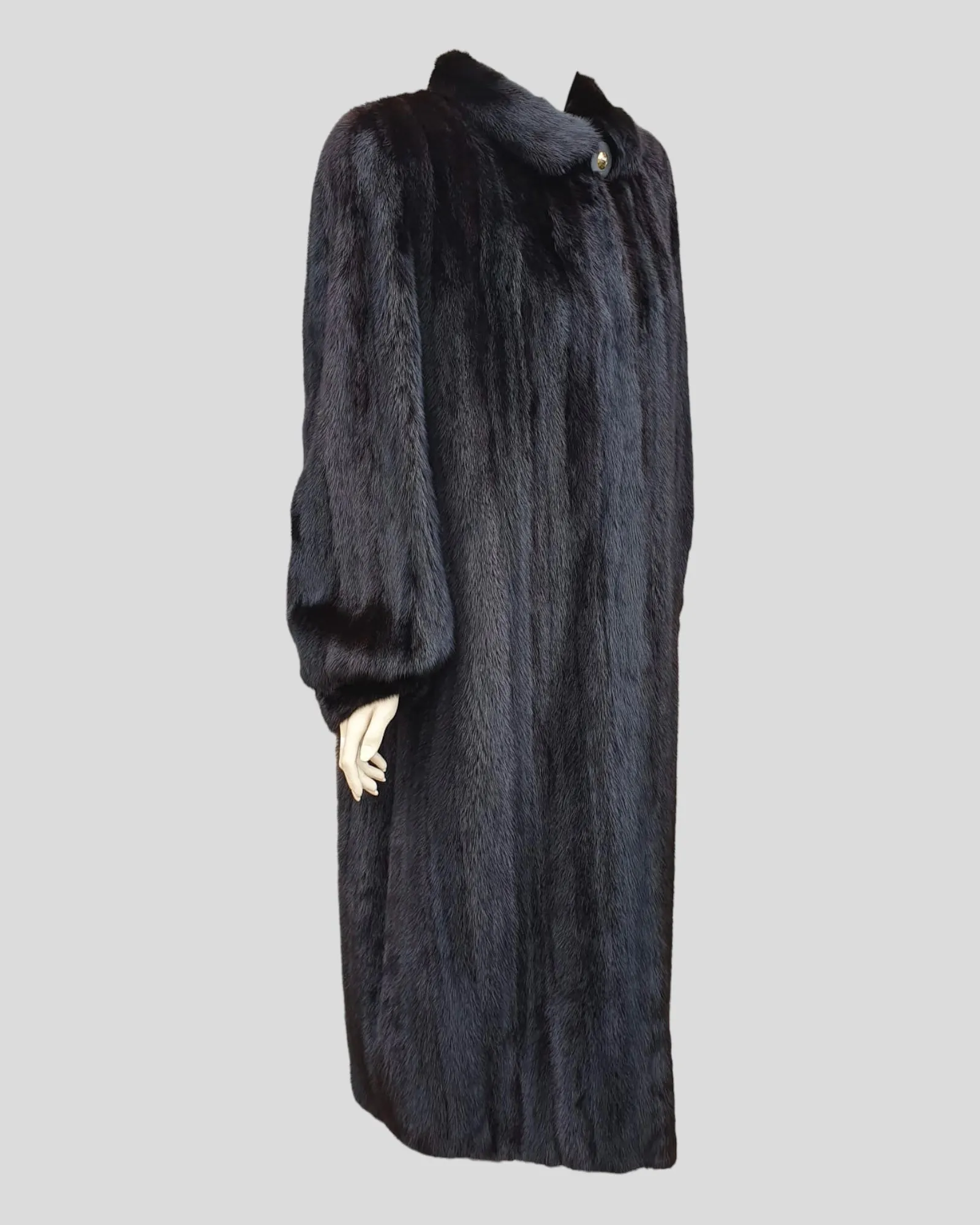 Vintage Black Dyed Mink Fur Coat -L