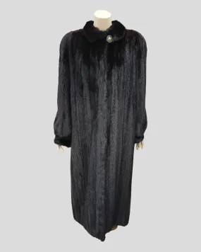 Vintage Black Dyed Mink Fur Coat -L