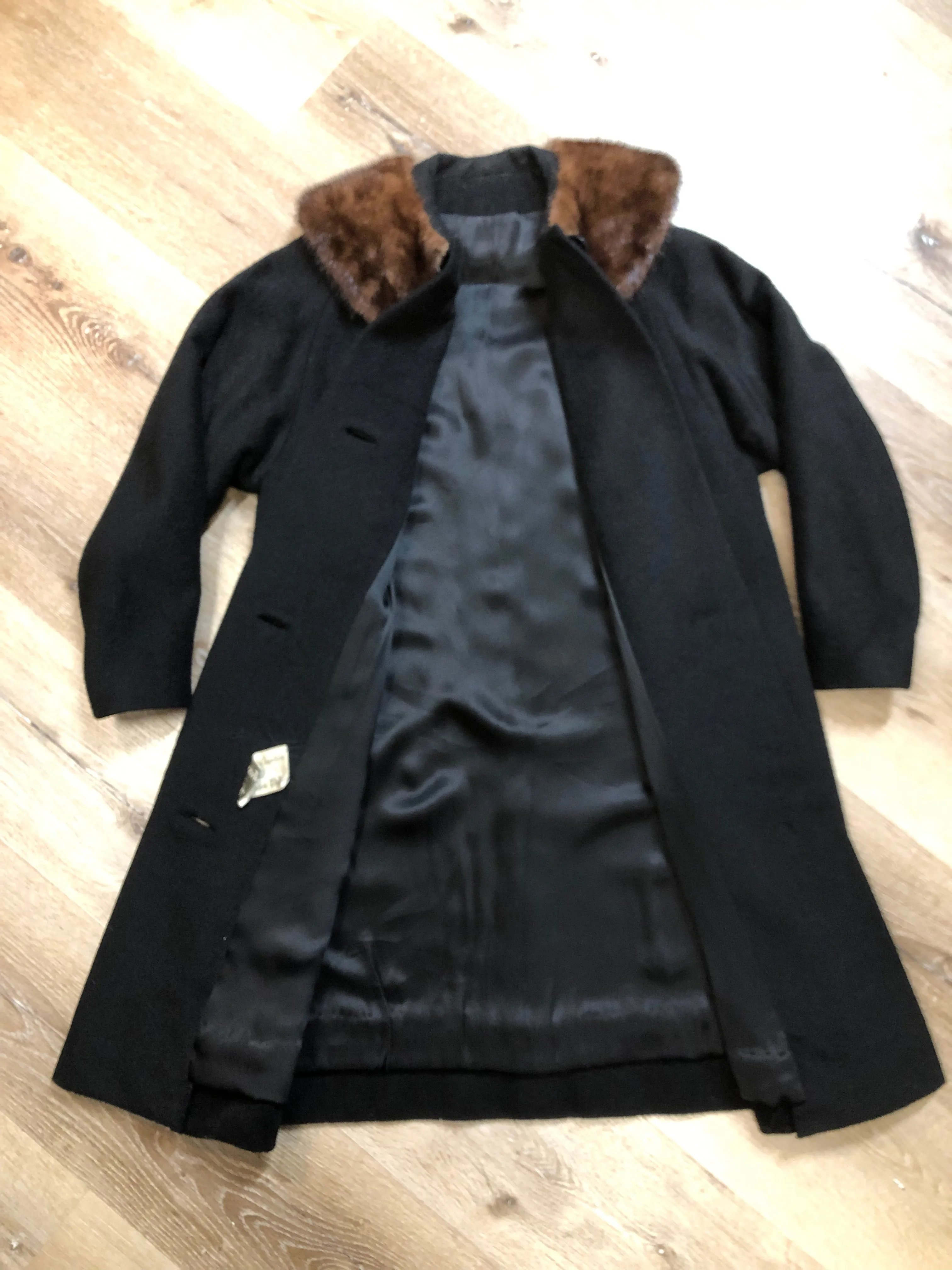 Vintage Modern Deb Black Wool Coat with Fur Collar