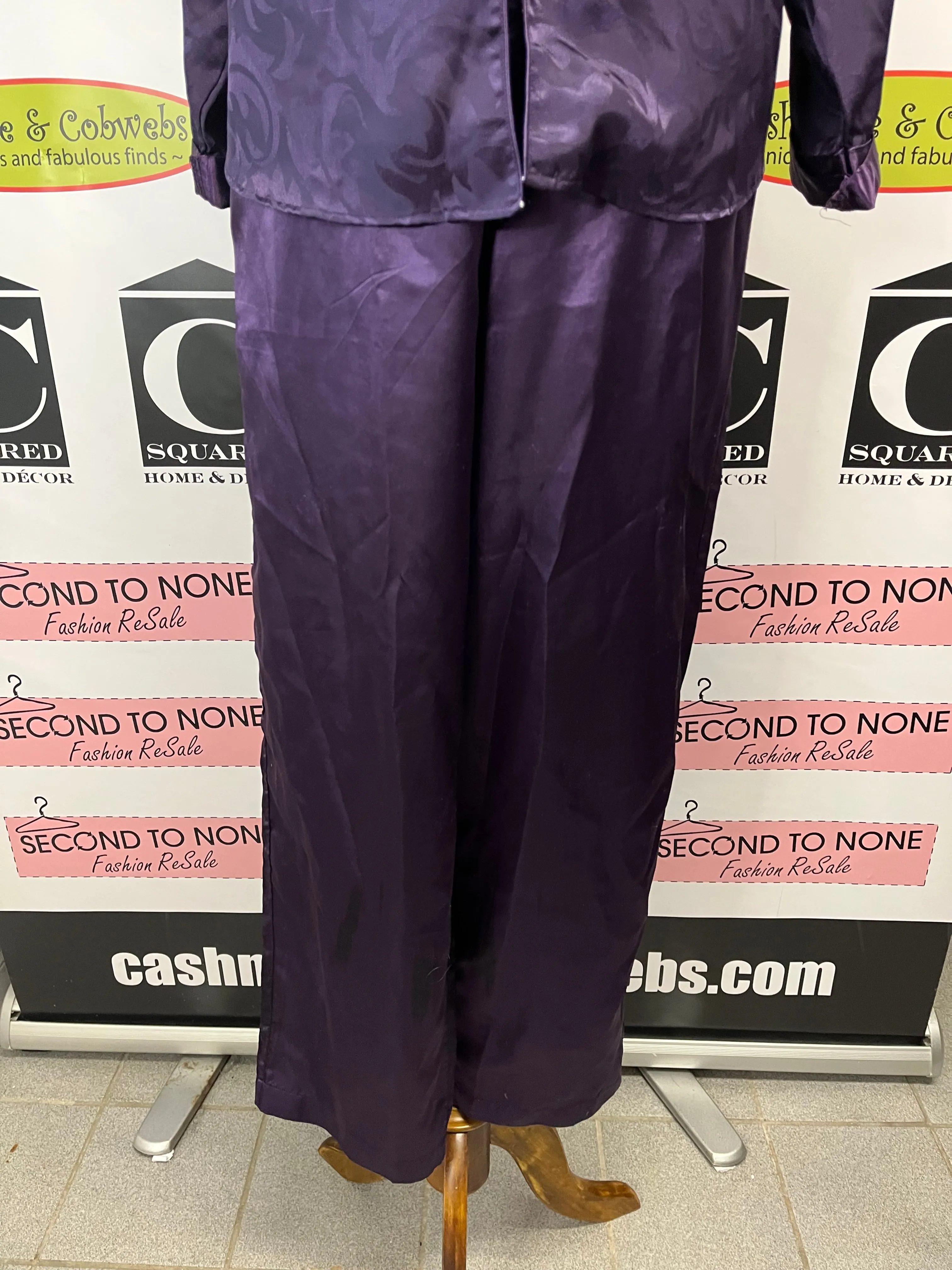 Vintage Plum PJ Set (Size M)