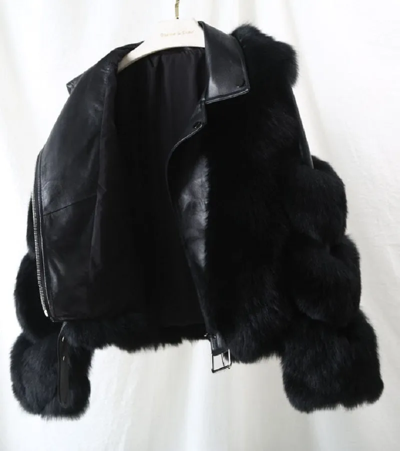 Women's Winter V-Neck Short Coat With Fox Fur